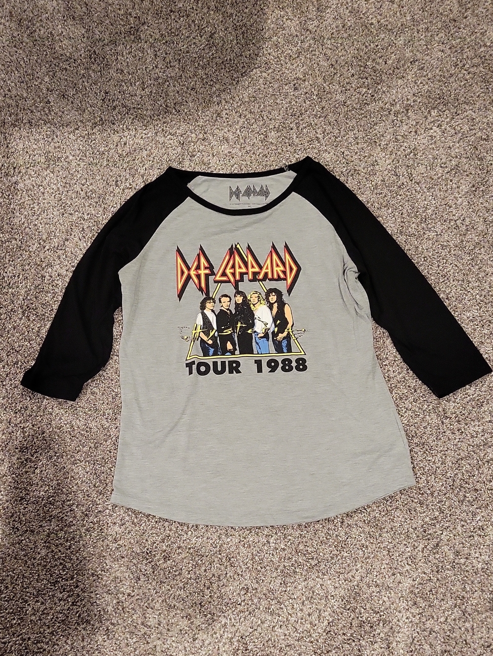 Def Leppard Tour 1988 Graphic Baseball Tee - Gray/Black, Juniors' Size XL